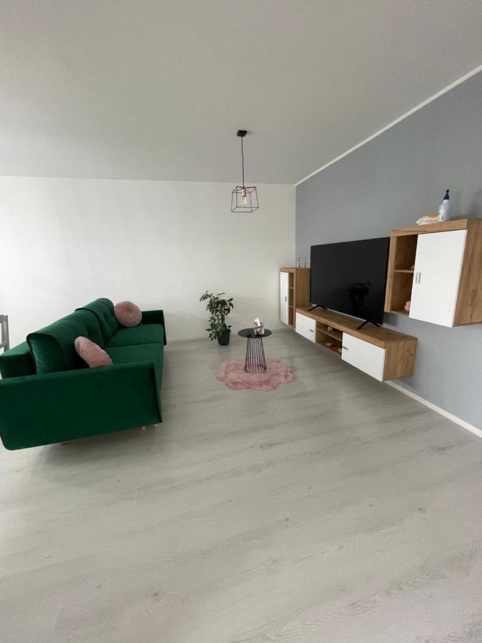 Appartamento Apartament Bella Târgu-Mureş Esterno foto