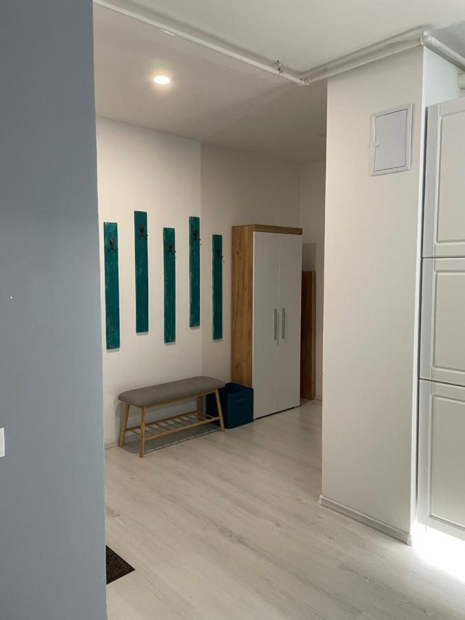 Appartamento Apartament Bella Târgu-Mureş Esterno foto