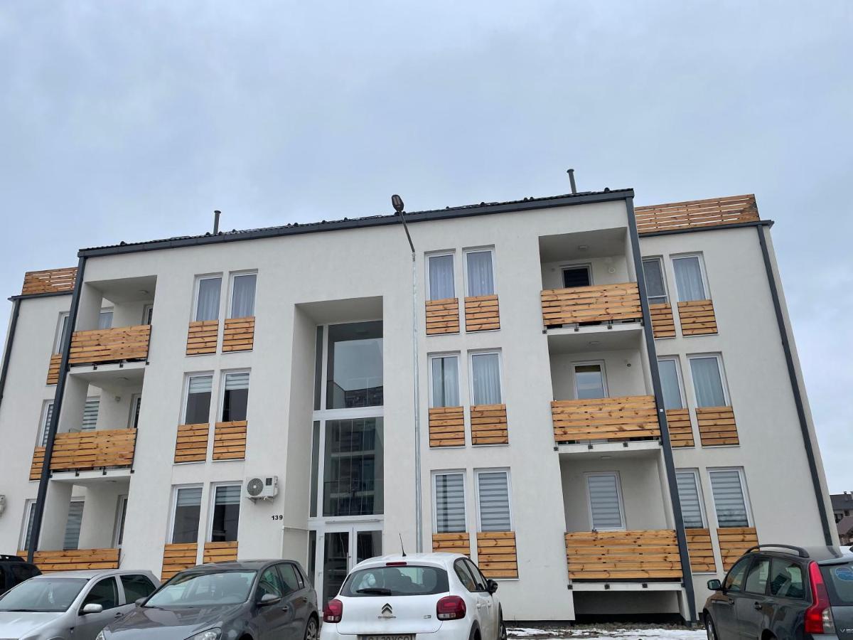 Appartamento Apartament Bella Târgu-Mureş Esterno foto